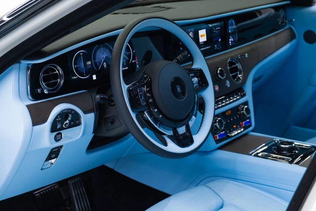 2025 Rolls-Royce Ghost 2nd Gen - Image 12 of 21