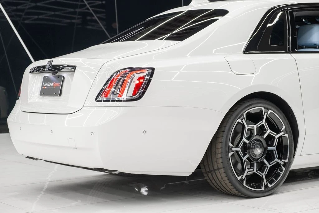 2025 Rolls-Royce Ghost 2nd Gen - Image 8 of 21