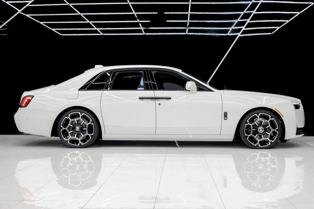 2025 Rolls-Royce Ghost 2nd Gen - Image 5 of 21