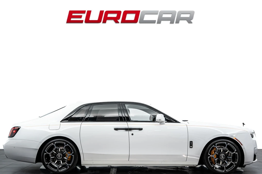2025 Rolls-Royce Ghost Black Badge 2nd Gen - Image 7 of 31