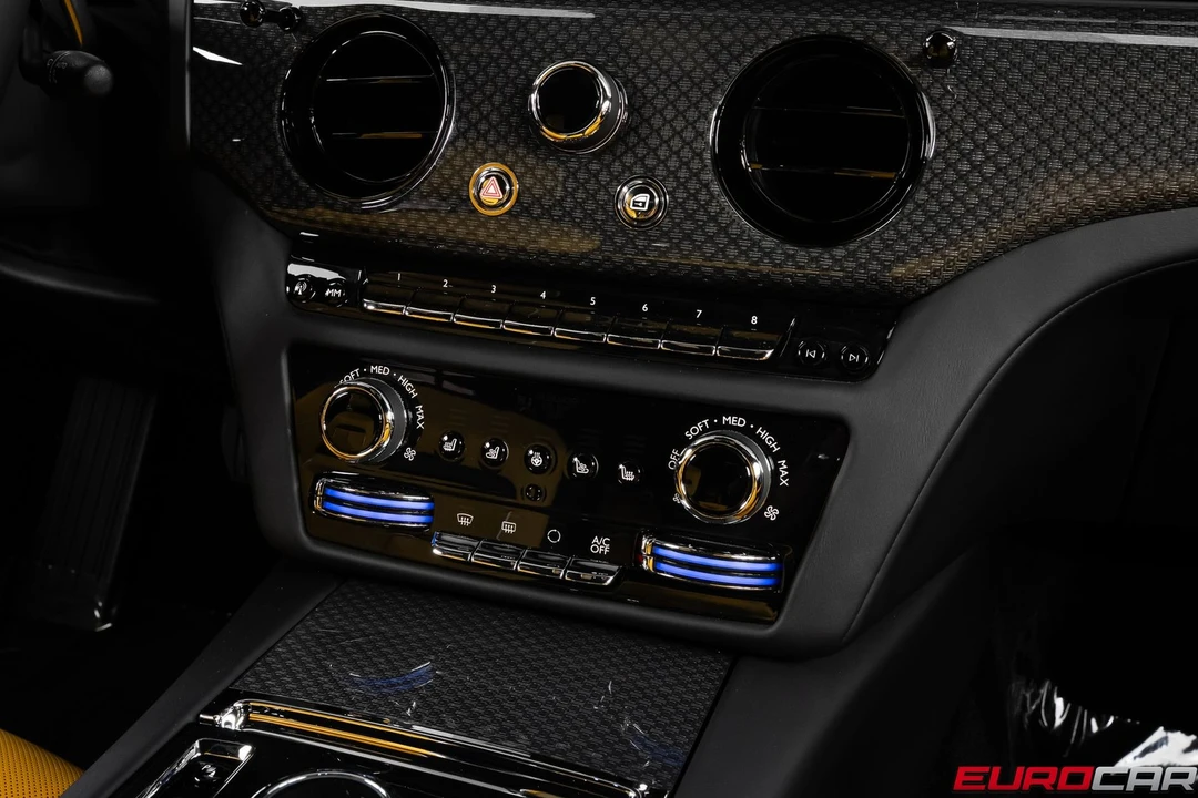 2025 Rolls-Royce Ghost Black Badge 2nd Gen - Image 30 of 31