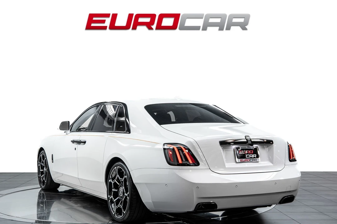 2025 Rolls-Royce Ghost Black Badge 2nd Gen - Image 4 of 31