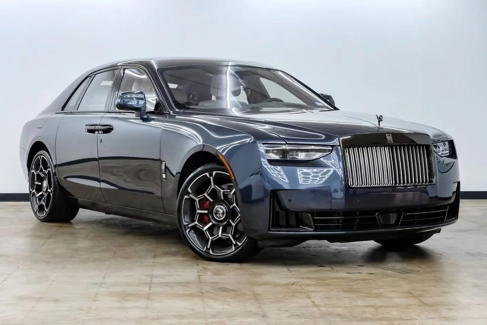 2025 Rolls-Royce Ghost Black Badge 2nd Gen - Image 3 of 20