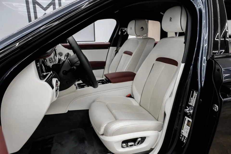 2025 Rolls-Royce Ghost Black Badge 2nd Gen - Image 10 of 20