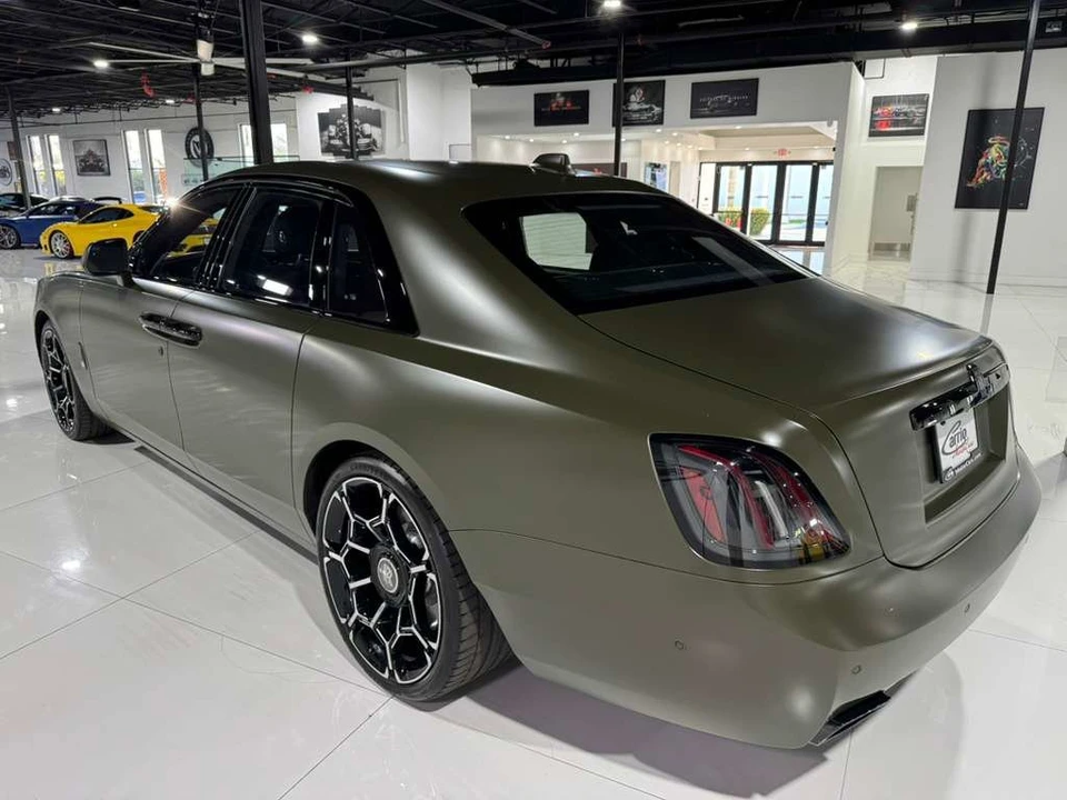 2025 Rolls-Royce Ghost Black Badge 2nd Gen - Image 5 of 21