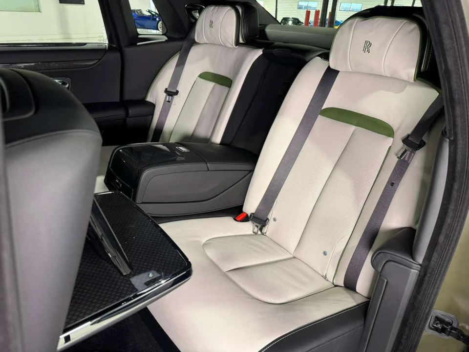 2025 Rolls-Royce Ghost Black Badge 2nd Gen - Image 12 of 21