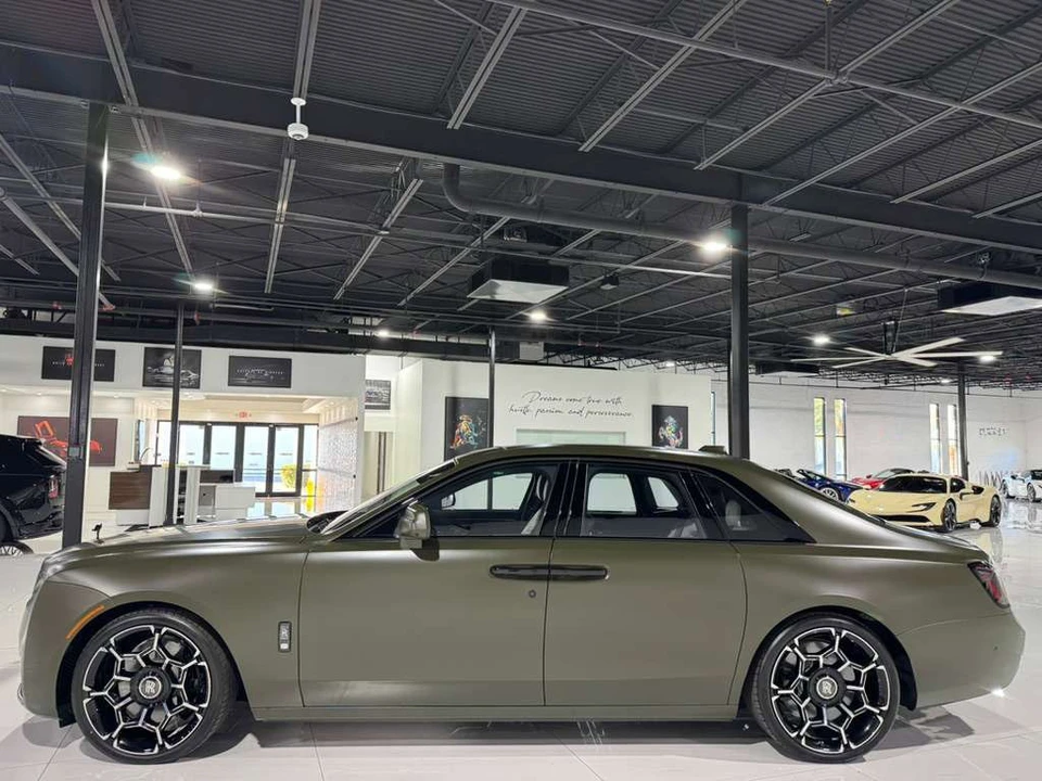 2025 Rolls-Royce Ghost Black Badge 2nd Gen - Image 4 of 21