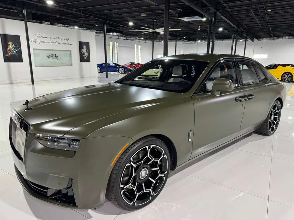 2025 Rolls-Royce Ghost Black Badge 2nd Gen - Image 3 of 21