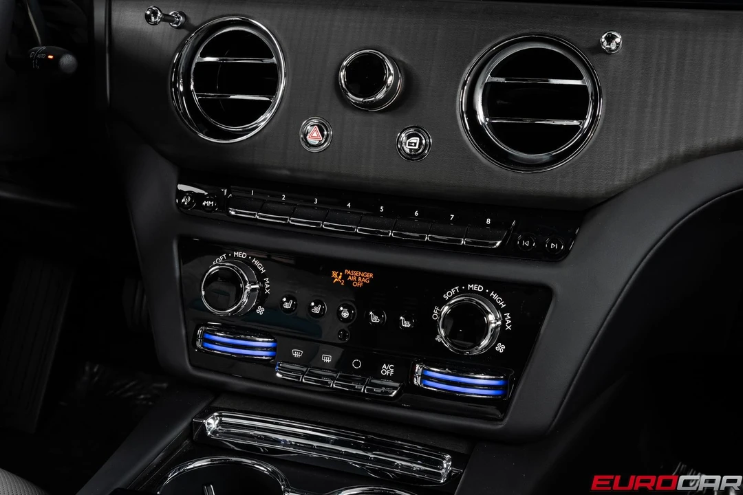 2025 Rolls-Royce Ghost 2nd Gen - Image 31 of 31