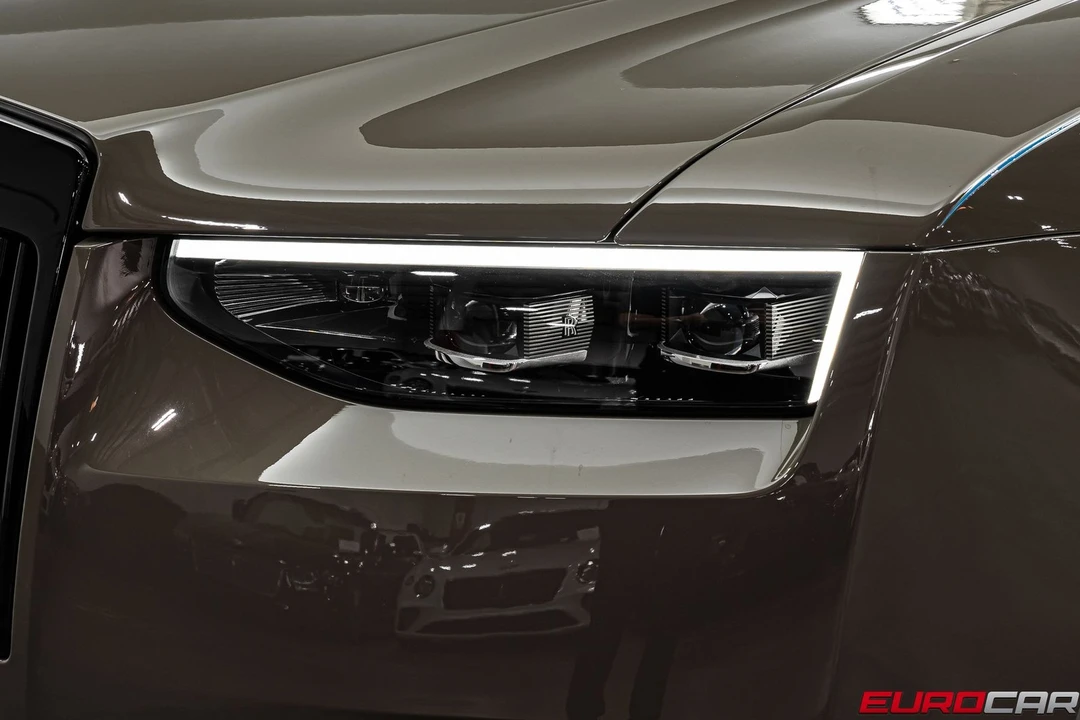 2025 Rolls-Royce Ghost 2nd Gen - Image 12 of 31
