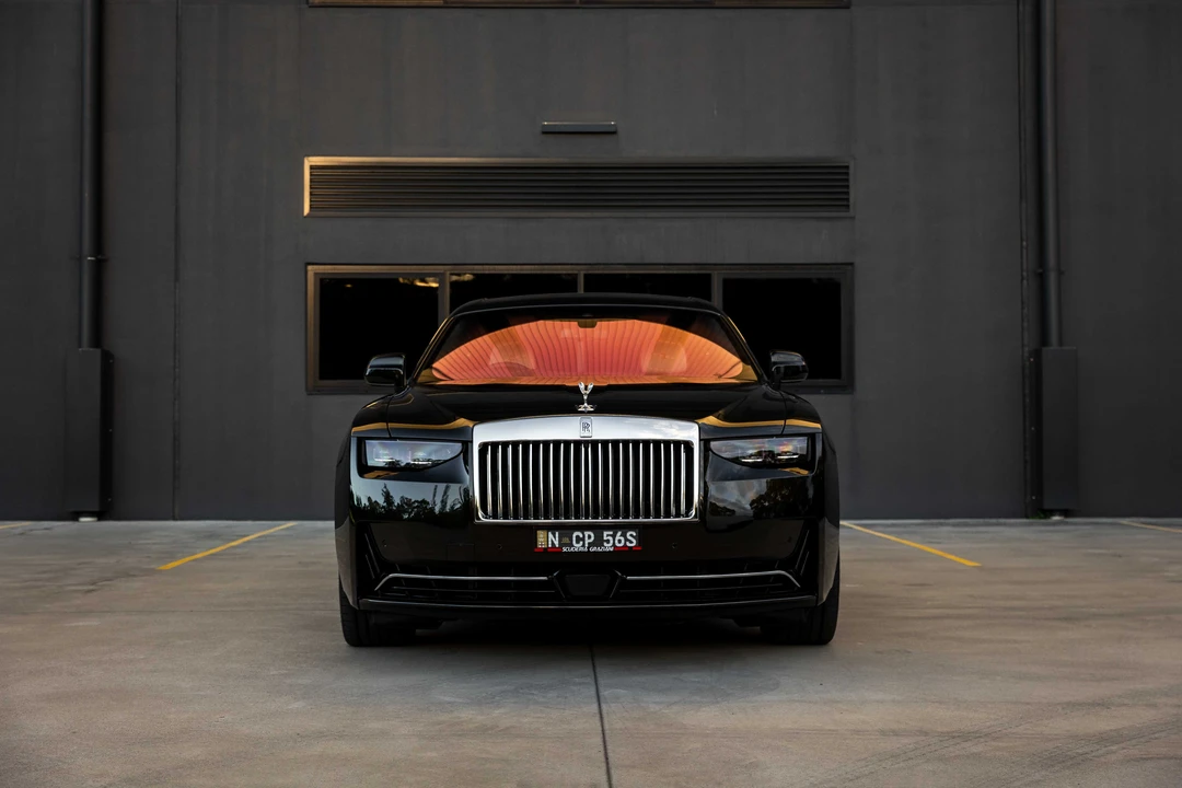 2025 Rolls-Royce Ghost 2nd Gen - Image 2 of 31