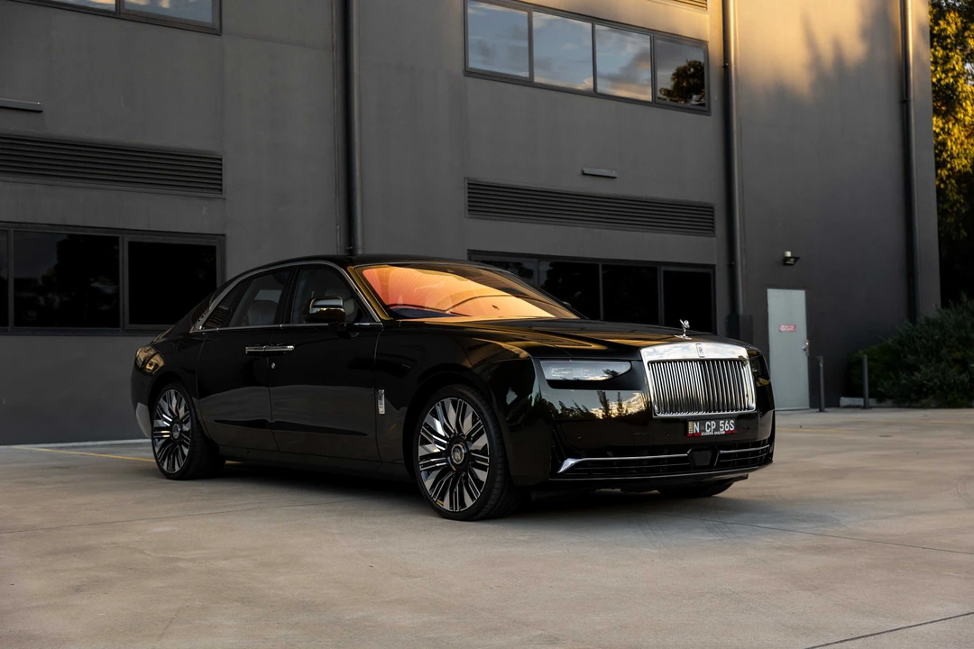 2025 Rolls-Royce Ghost 2nd Gen - Image 3 of 31
