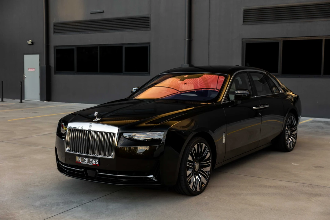 2025 Rolls-Royce Ghost 2nd Gen - Image 16 of 31
