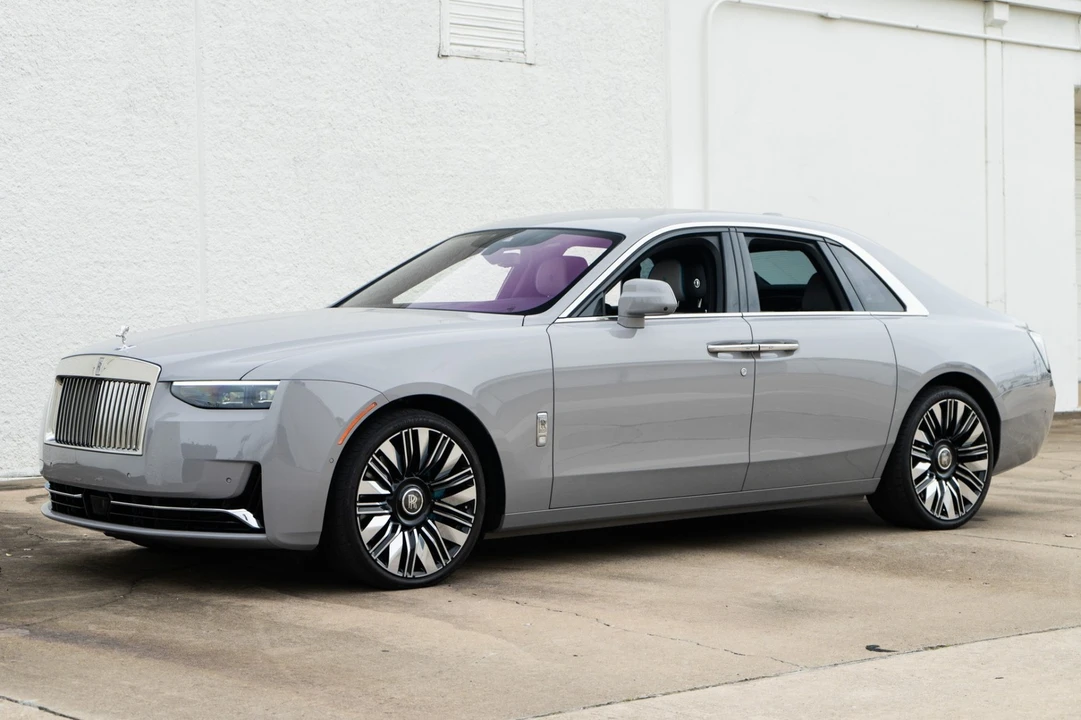 2025 Rolls-Royce Ghost 2nd Gen - Image 7 of 21