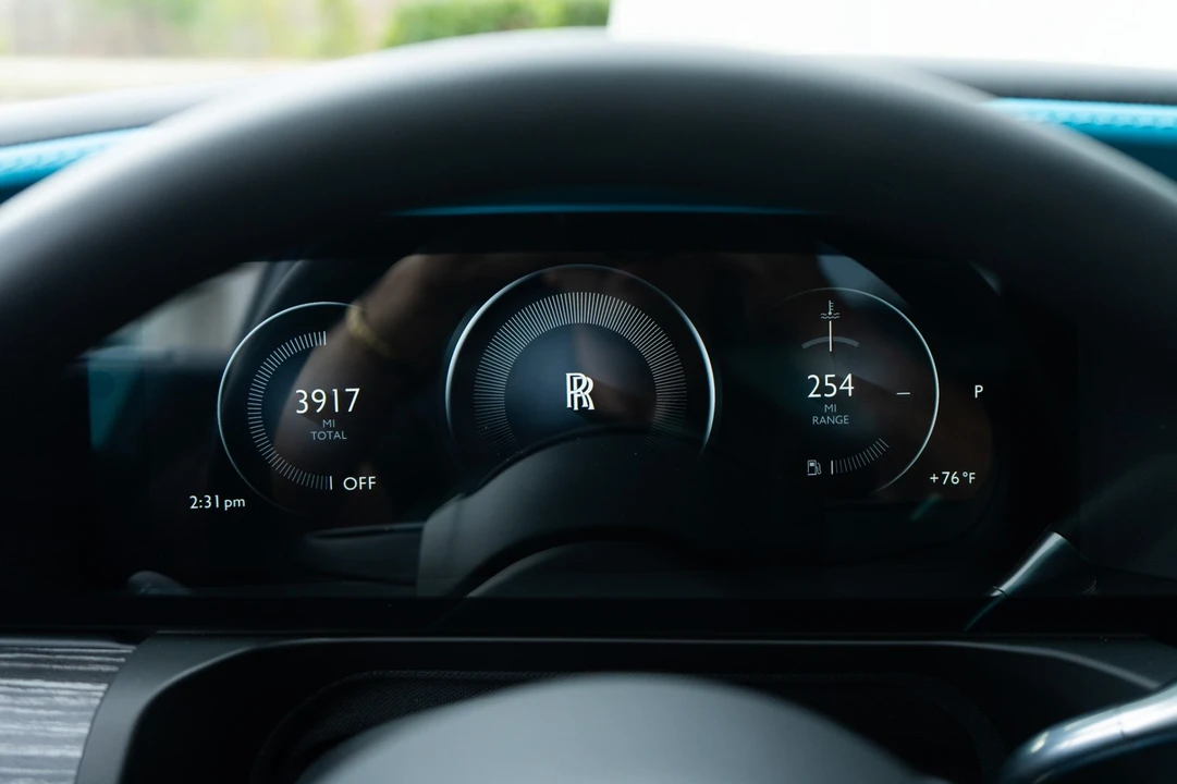 2025 Rolls-Royce Ghost 2nd Gen - Image 11 of 21