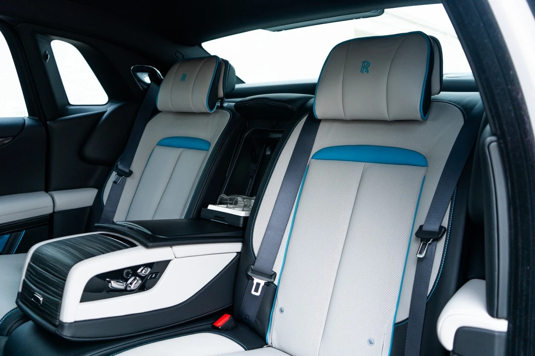 2025 Rolls-Royce Ghost 2nd Gen - Image 29 of 31