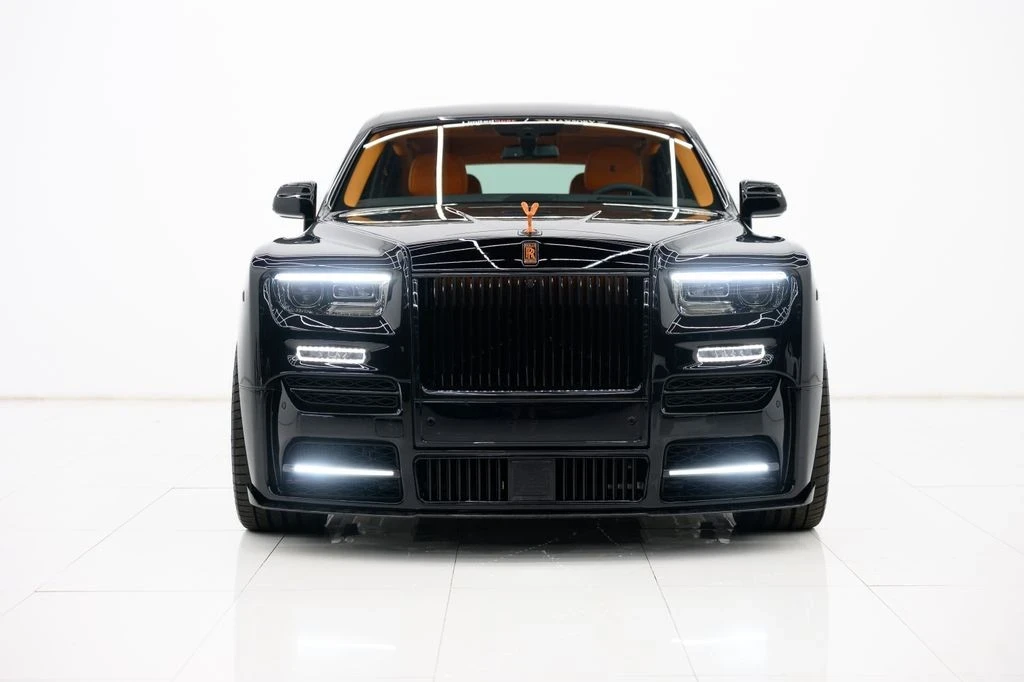 2025 Rolls-Royce Phantom VIII - Image 2 of 21