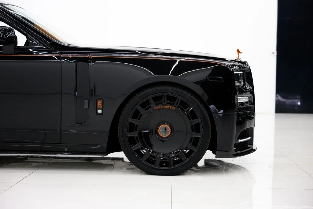 2025 Rolls-Royce Phantom VIII - Image 7 of 21