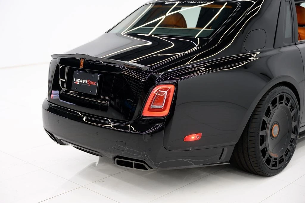 2025 Rolls-Royce Phantom VIII - Image 31 of 31