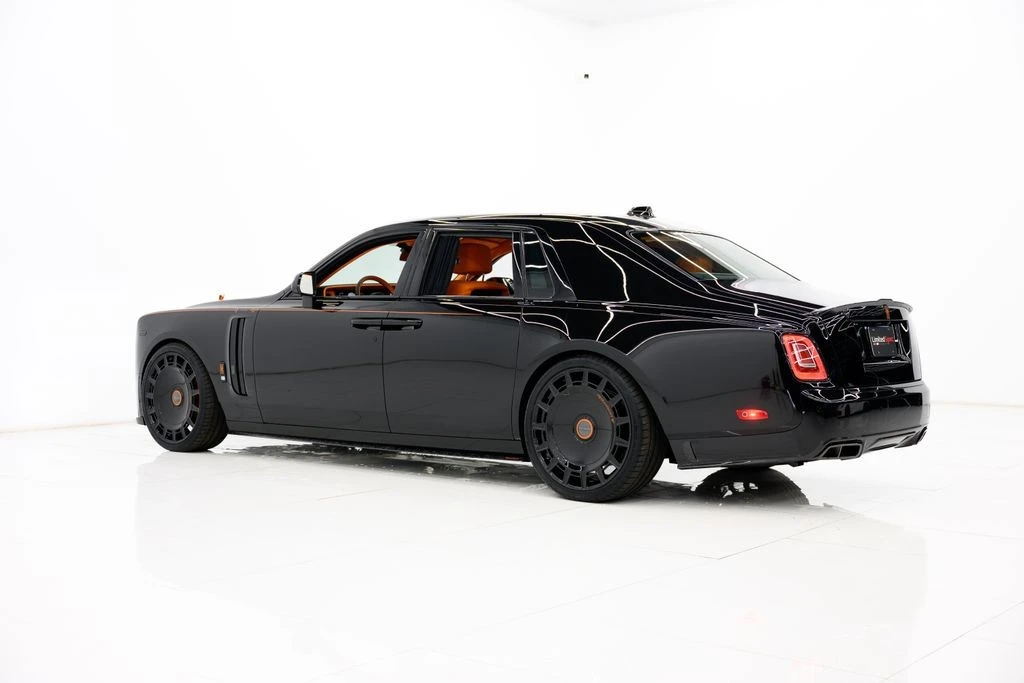 2025 Rolls-Royce Phantom VIII - Image 26 of 31