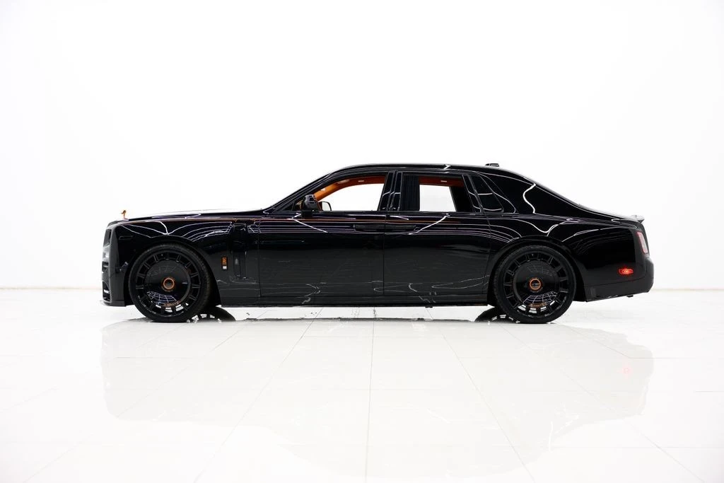 2025 Rolls-Royce Phantom VIII - Image 20 of 21