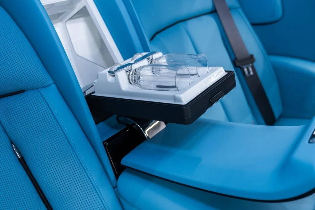 2025 Rolls-Royce Phantom VIII - Image 27 of 31