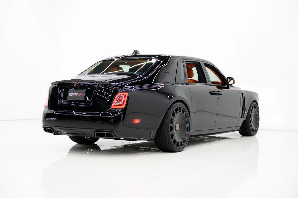 2025 Rolls-Royce Phantom VIII - Image 28 of 31