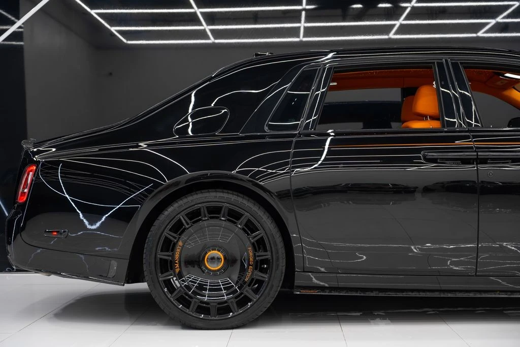 2025 Rolls-Royce Phantom VIII - Image 12 of 21
