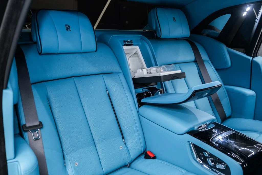 2025 Rolls-Royce Phantom VIII - Image 26 of 31