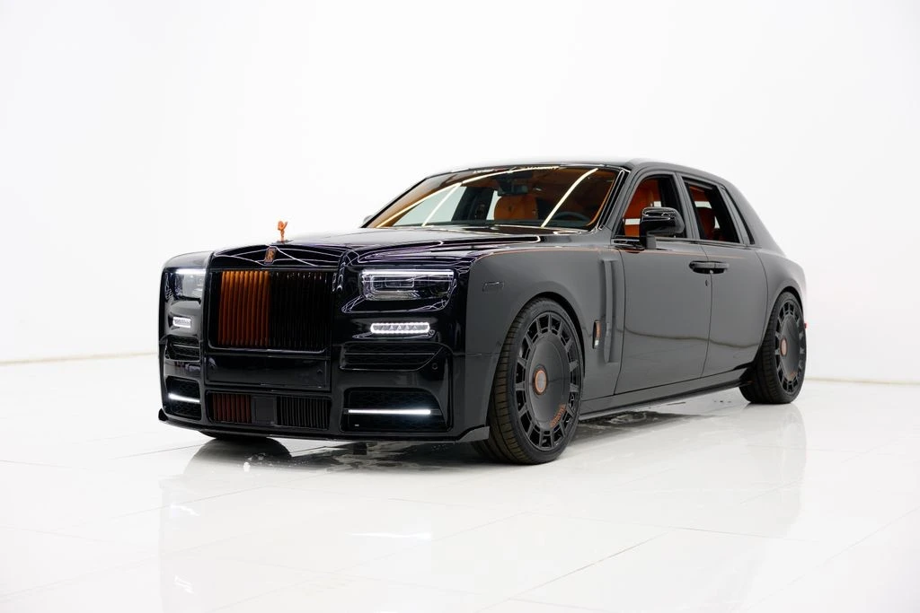 2025 Rolls-Royce Phantom VIII - Image 10 of 21