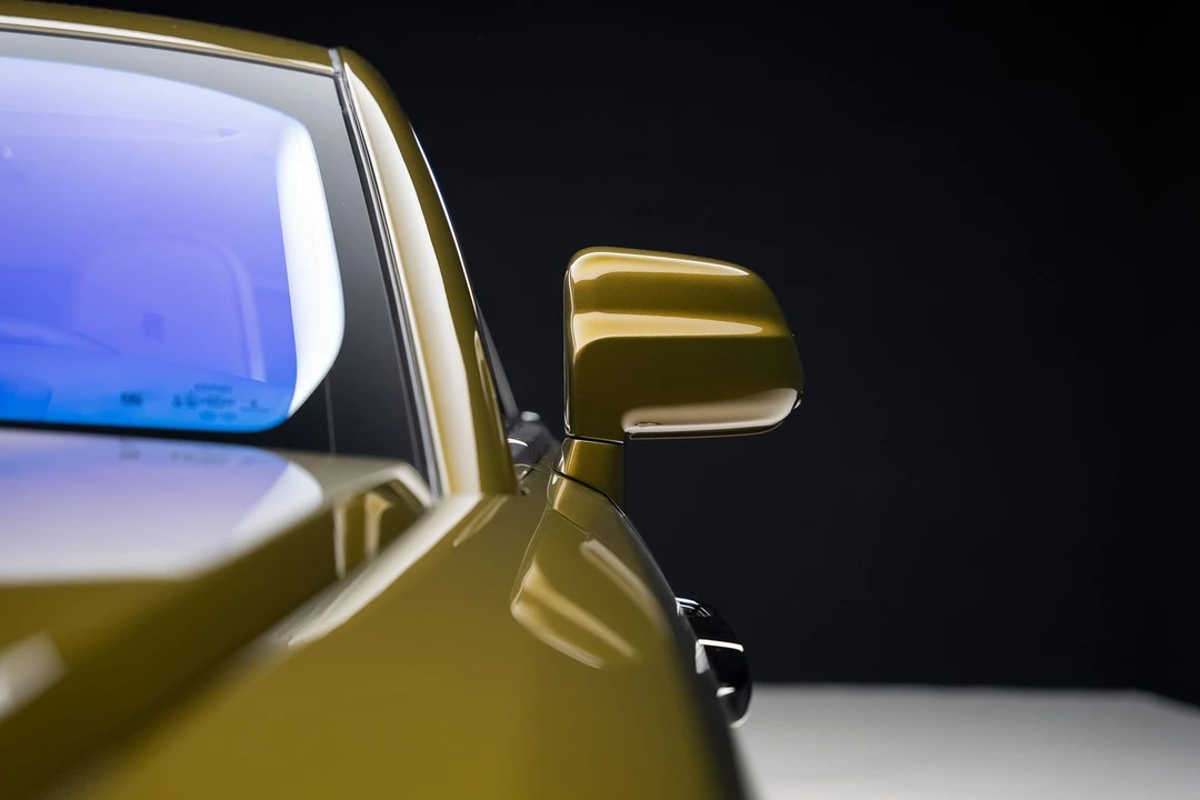 2025 Rolls-Royce Spectre - Image 16 of 31