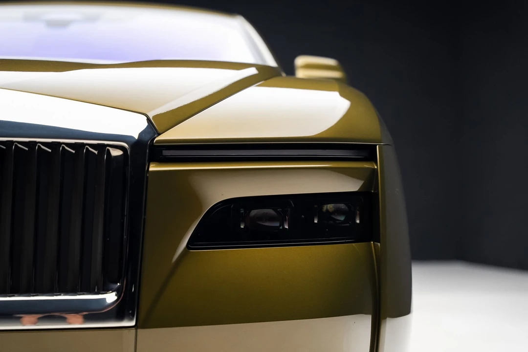 2025 Rolls-Royce Spectre - Image 11 of 31