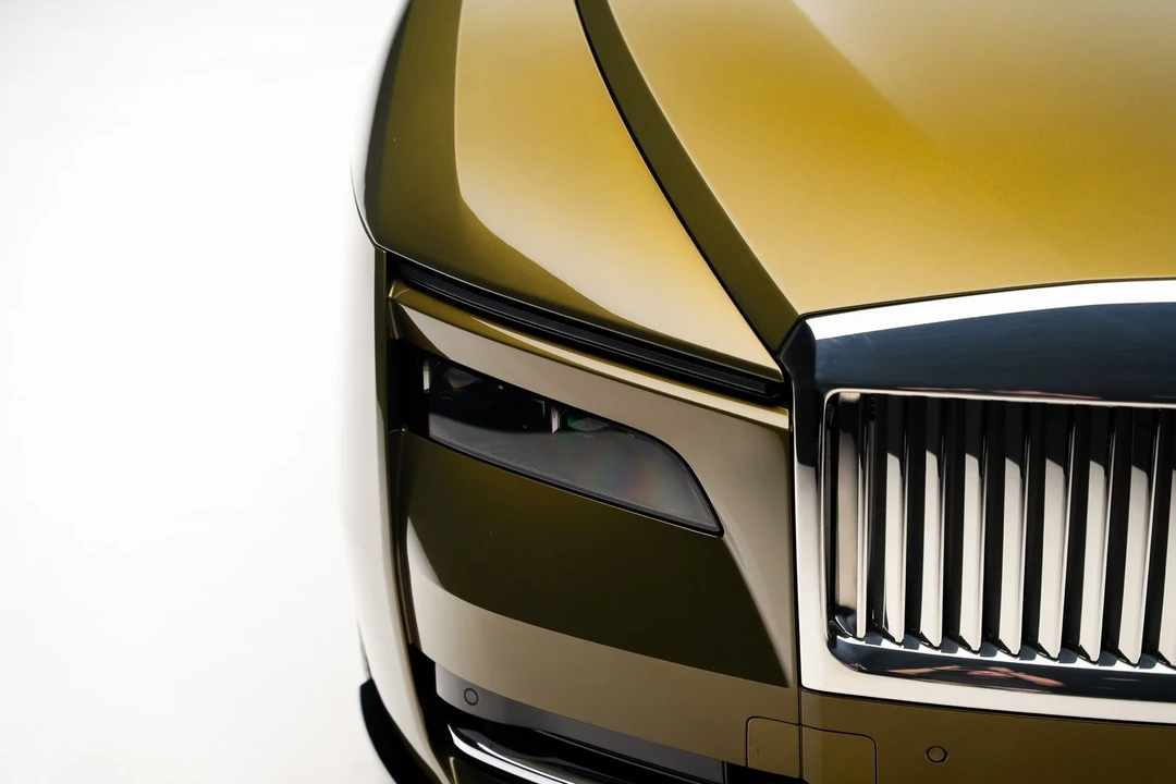 2025 Rolls-Royce Spectre - Image 13 of 31