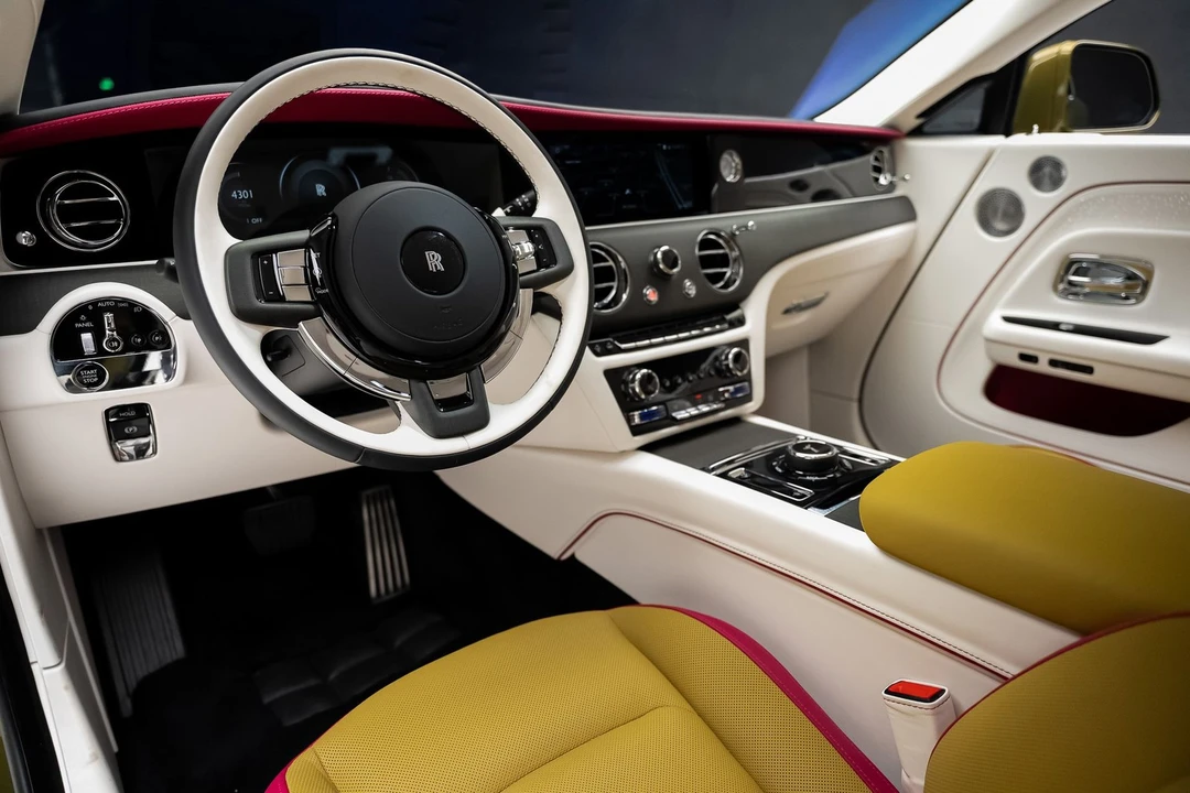 2025 Rolls-Royce Spectre - Image 3 of 31