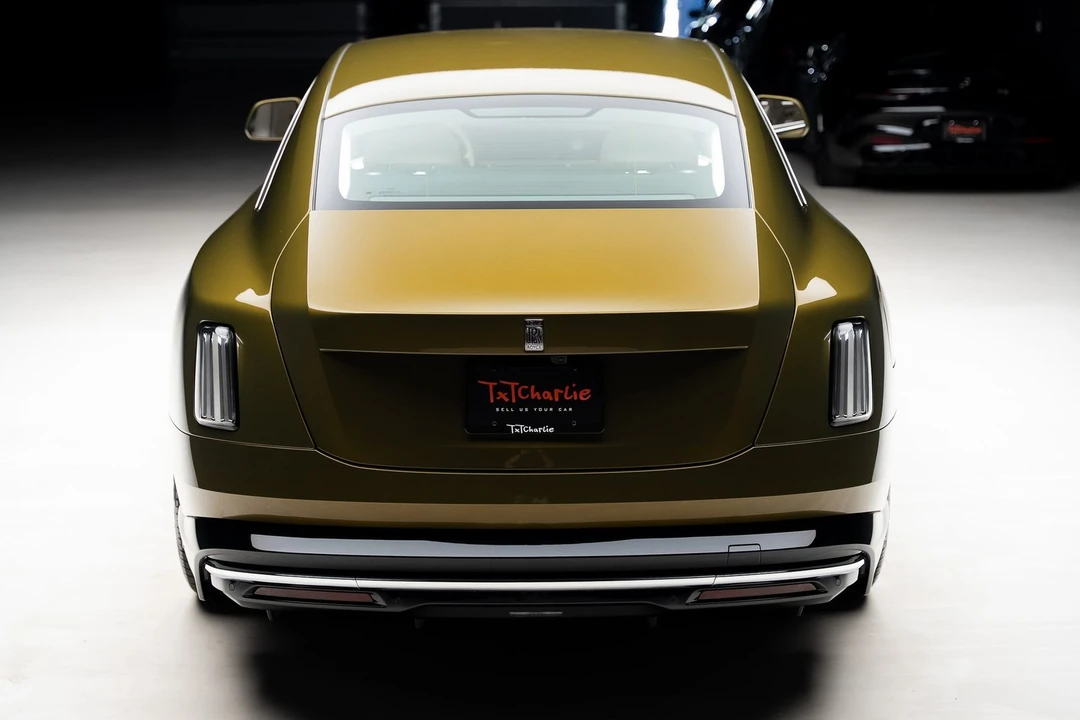 2025 Rolls-Royce Spectre - Image 26 of 31