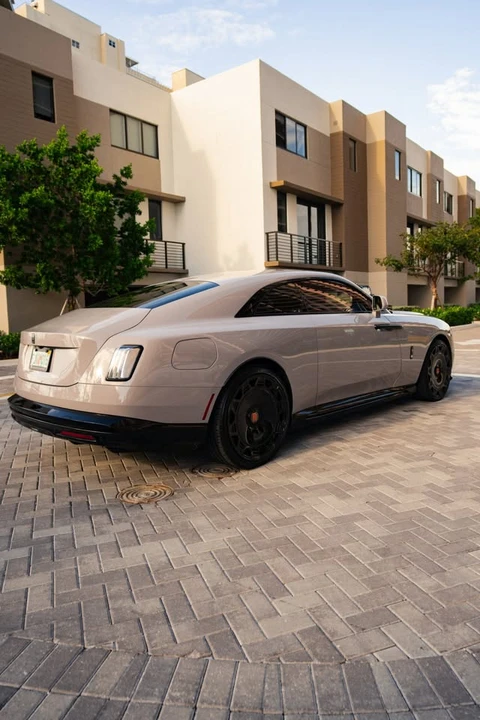 2025 Rolls-Royce Spectre - Image 4 of 16