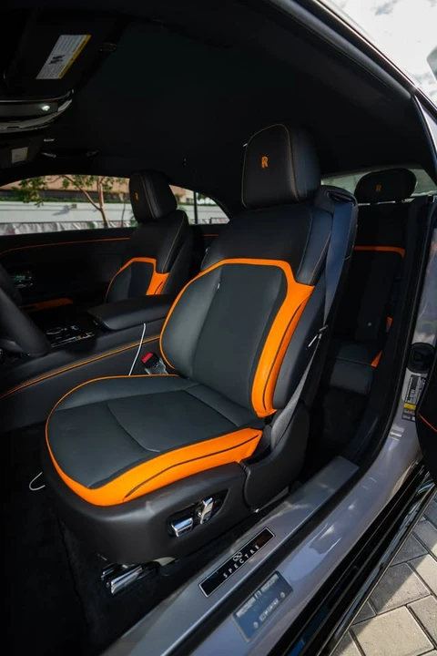 2025 Rolls-Royce Spectre - Image 11 of 16