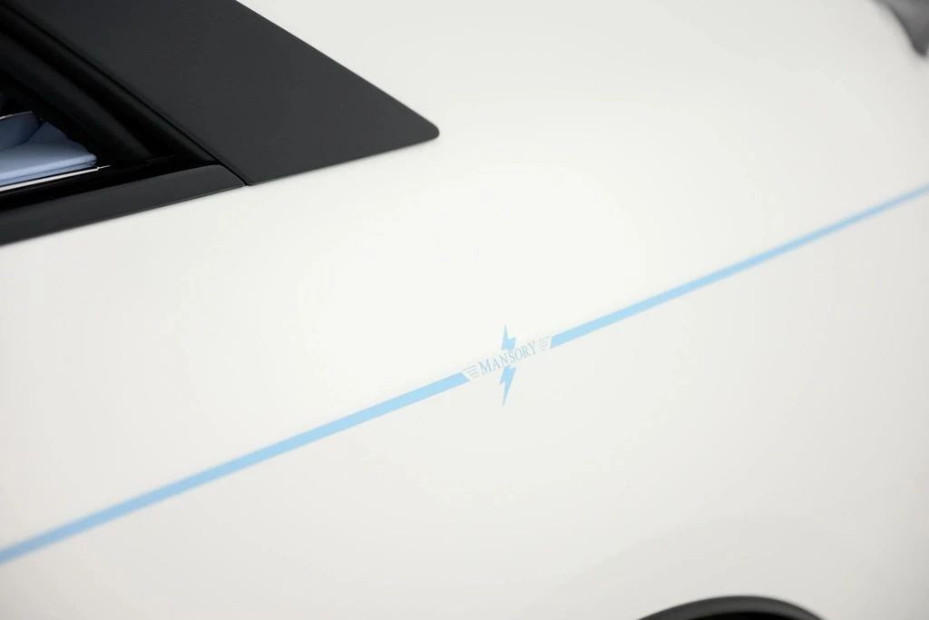 2025 Rolls-Royce Spectre - Image 16 of 31