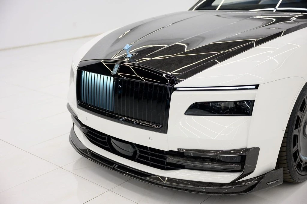 2025 Rolls-Royce Spectre - Image 12 of 31