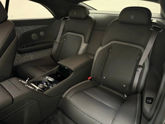 2025 Rolls-Royce Spectre - Image 13 of 21