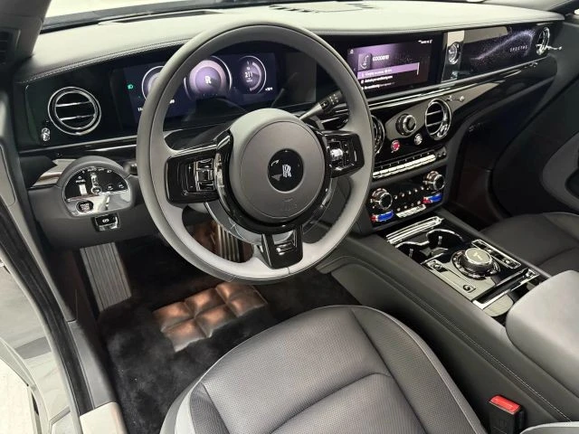 2025 Rolls-Royce Spectre - Image 9 of 12