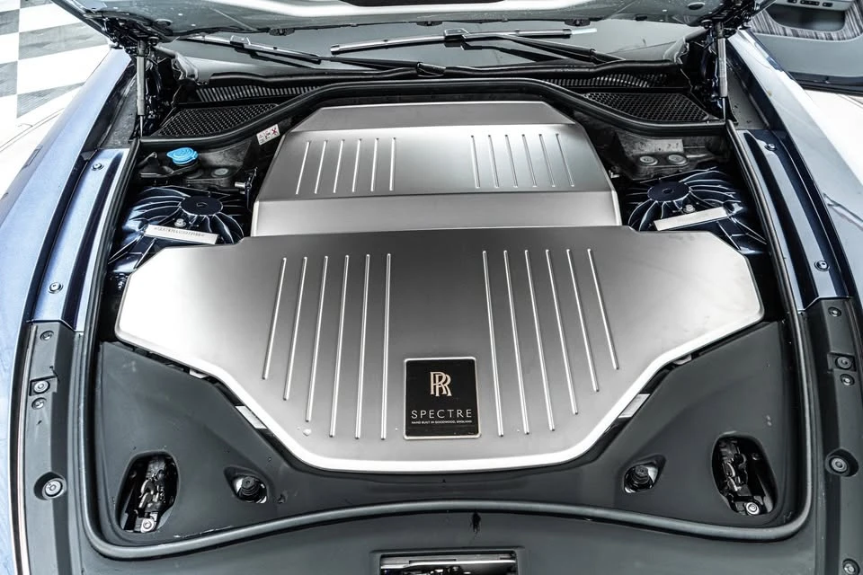 2025 Rolls-Royce Spectre - Image 11 of 19