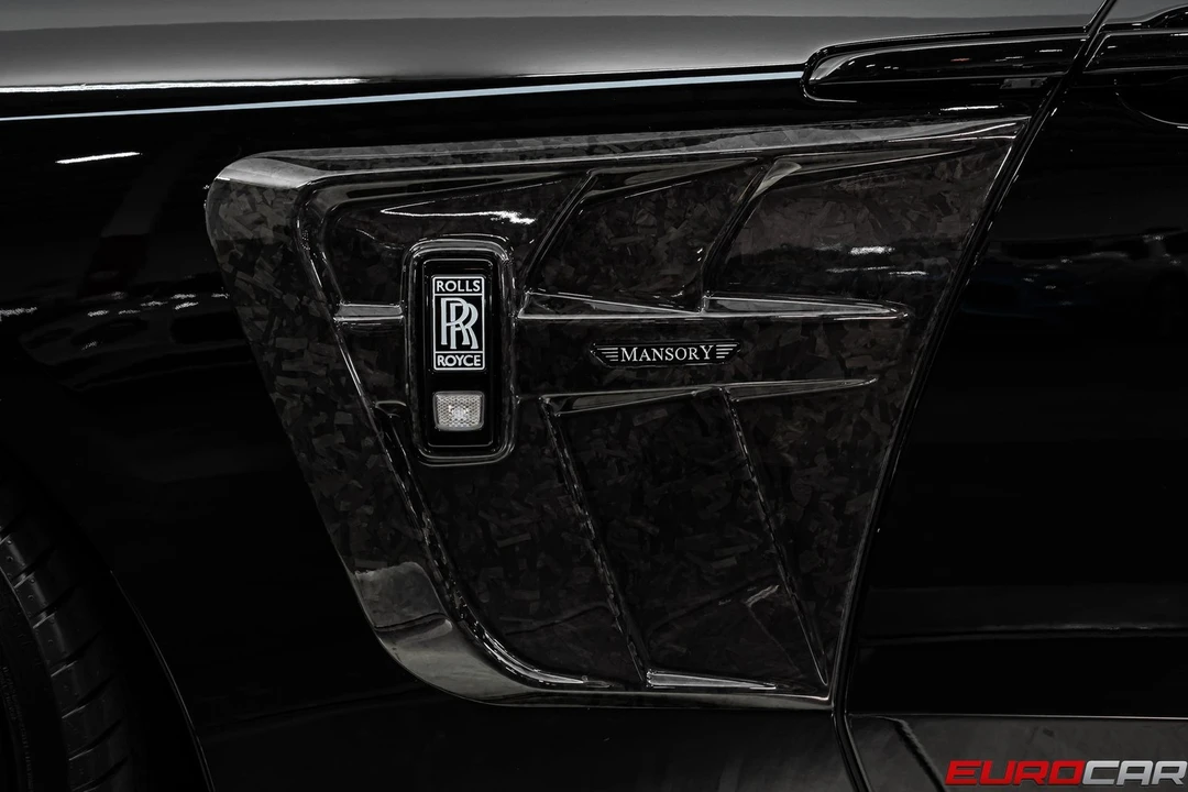 2025 Rolls-Royce Spectre - Image 18 of 31