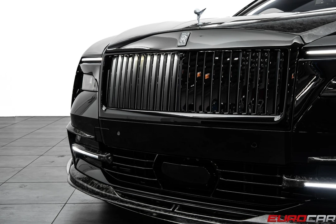 2025 Rolls-Royce Spectre - Image 15 of 31
