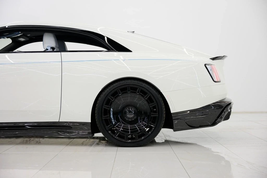 2025 Rolls-Royce Spectre - Image 20 of 21