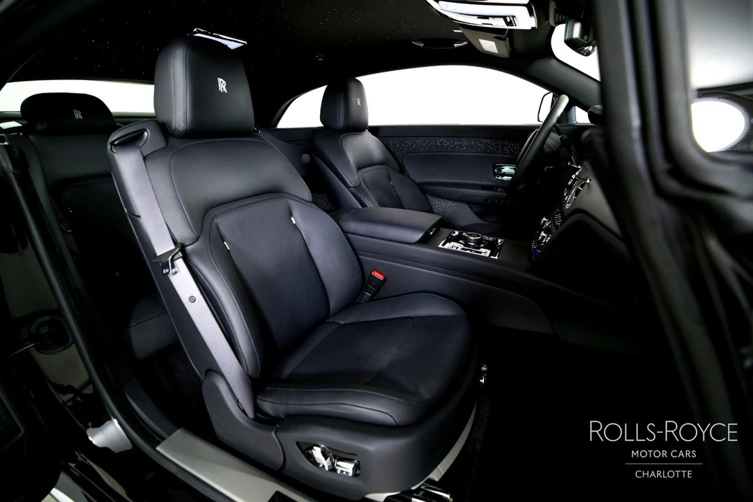 2025 Rolls-Royce Spectre - Image 23 of 31