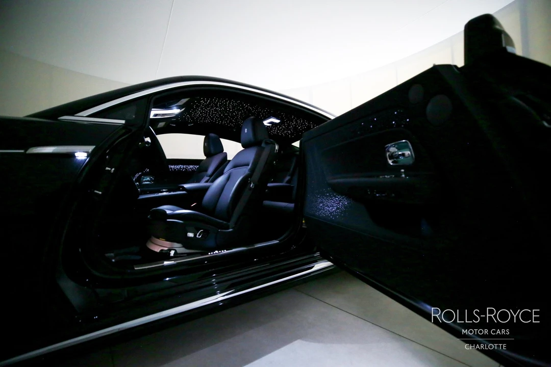 2025 Rolls-Royce Spectre - Image 12 of 31