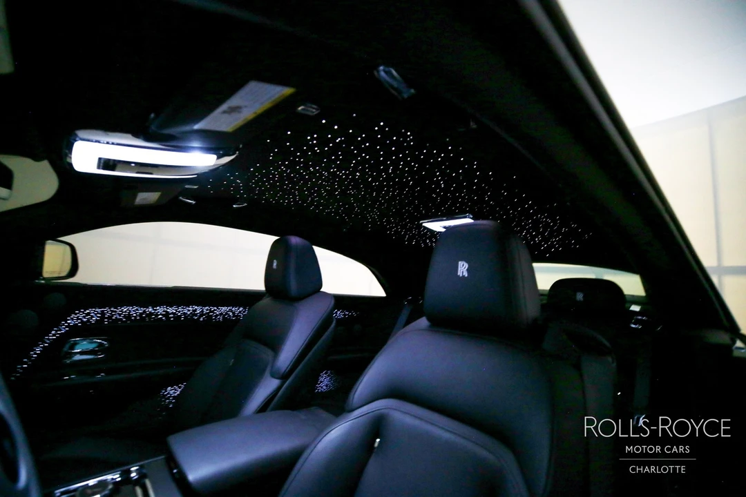2025 Rolls-Royce Spectre - Image 29 of 31