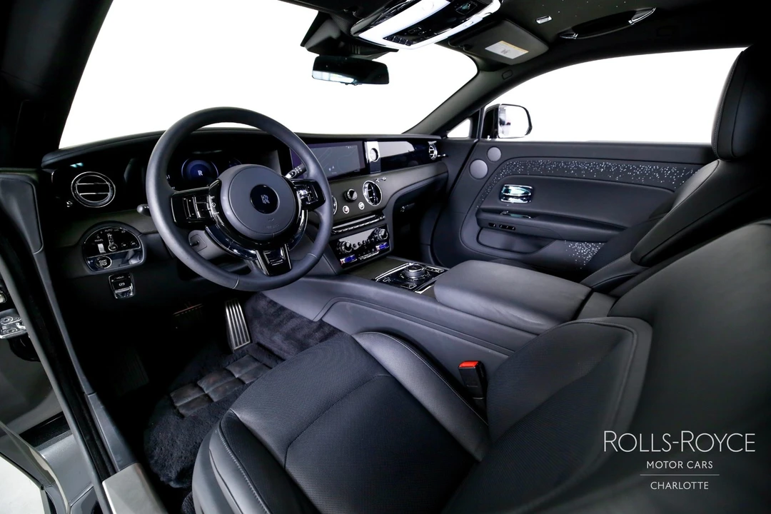 2025 Rolls-Royce Spectre - Image 4 of 31