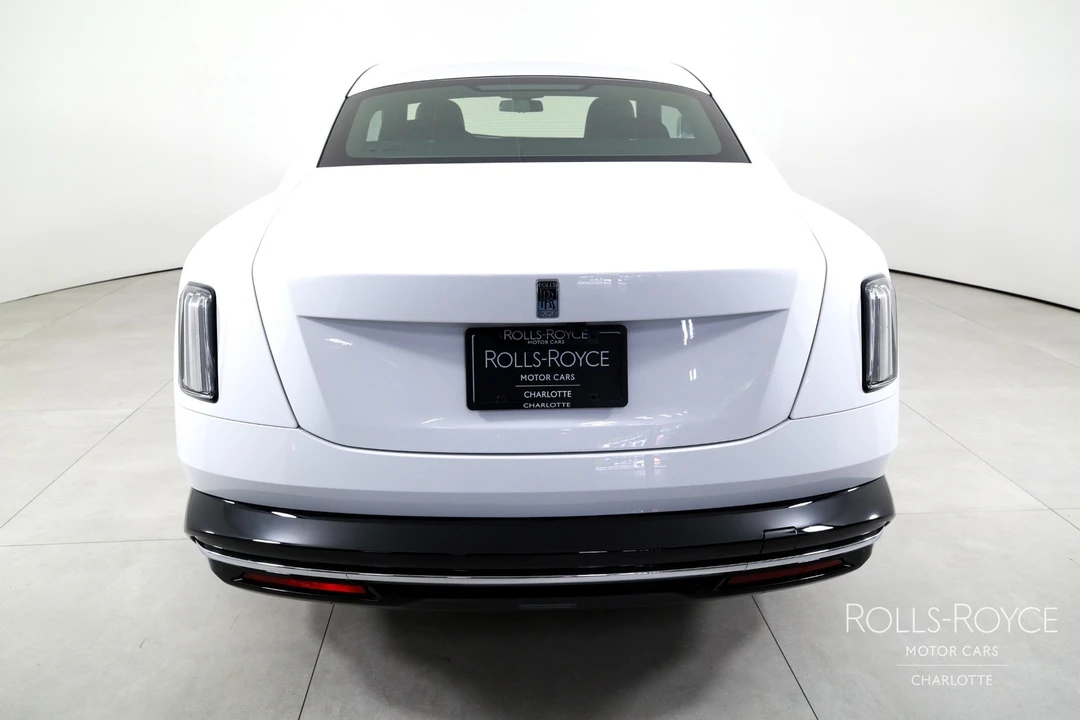 2025 Rolls-Royce Spectre - Image 9 of 31